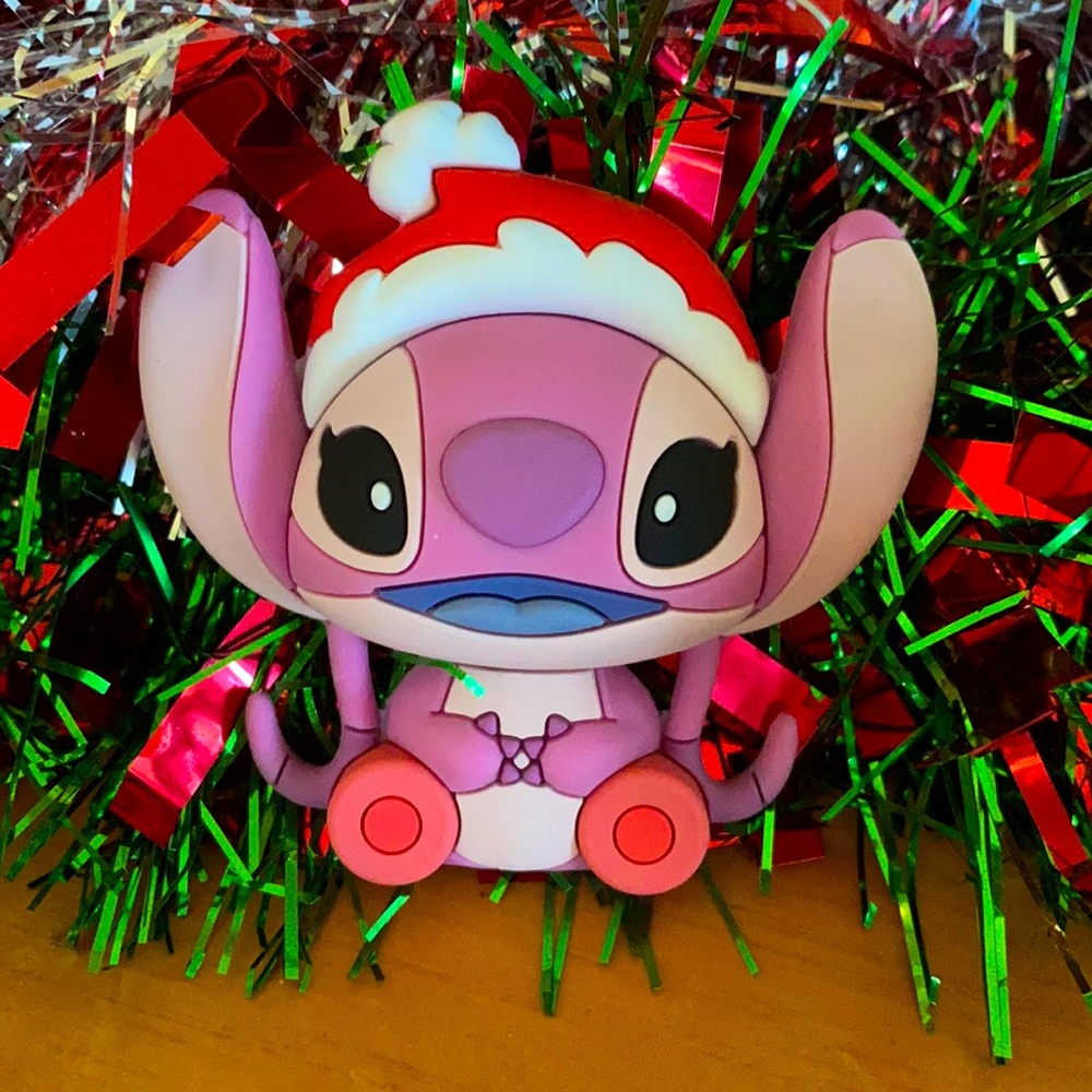Disney Winter Angel Magnet (from Stitch)